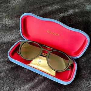 GUCCI ~ sun glasses